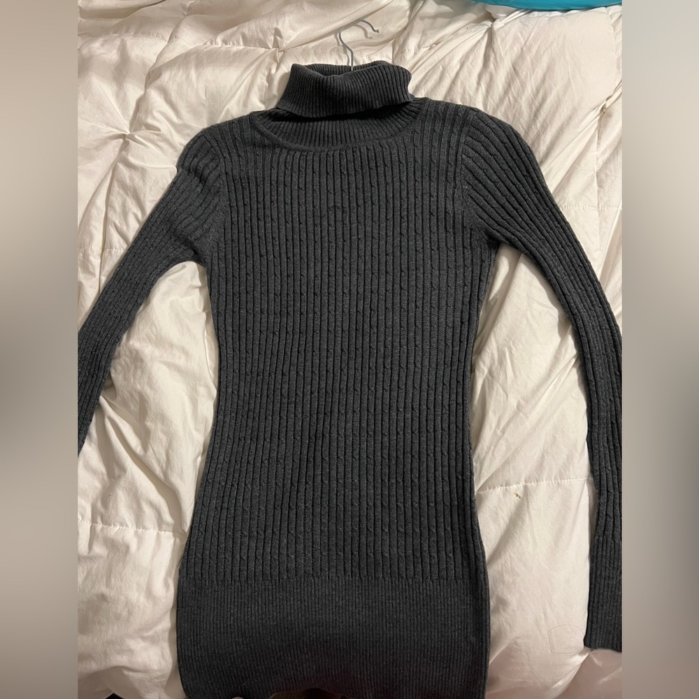 So Fishie Women’s Turtle Neck